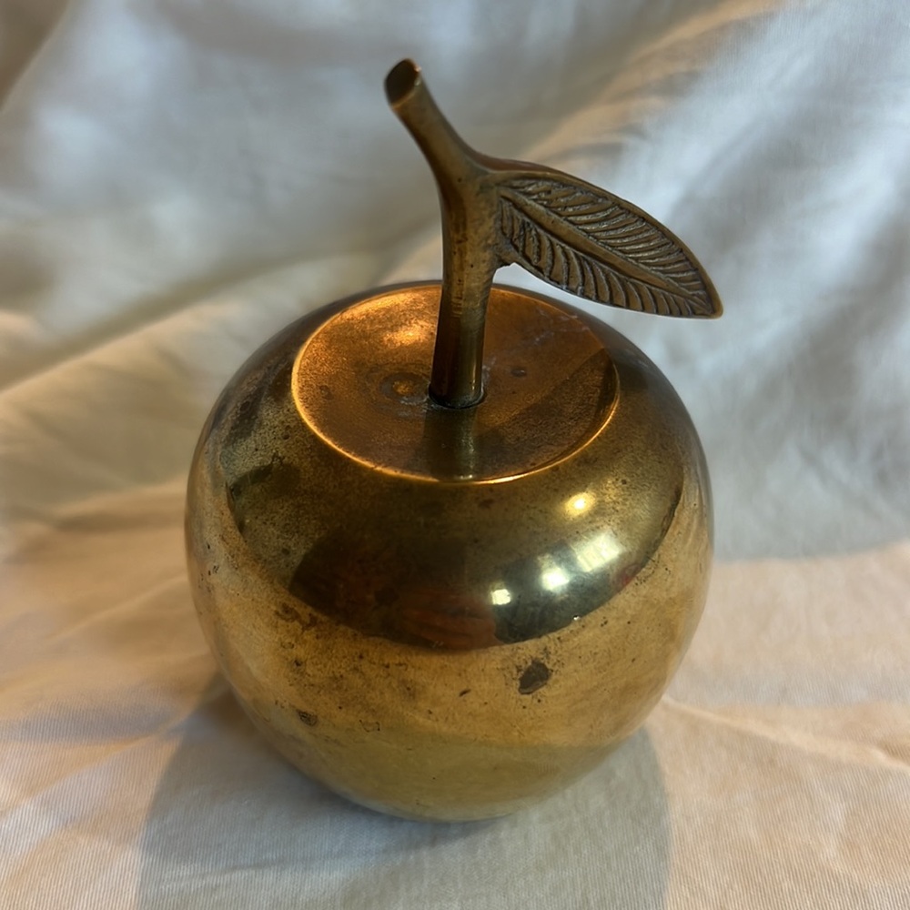 Brass apple bell - Picture 4 of 4